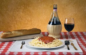 spaghetti-dinner-bread-wine-14032895-bsp-500x320